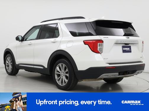 White 2020 Ford Explorer XLT