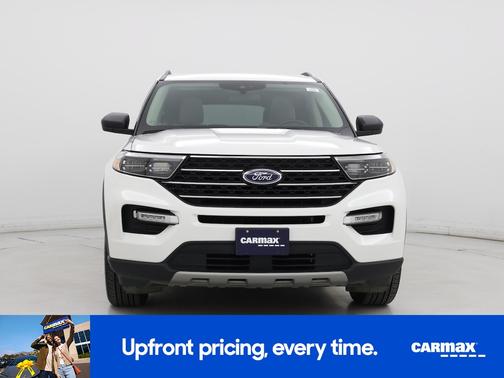 White 2020 Ford Explorer XLT