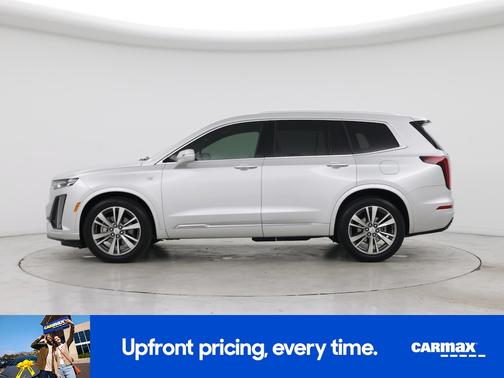 Silver 2020 Cadillac XT6 Sport