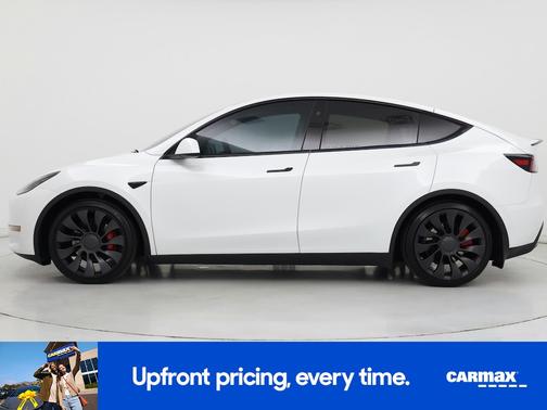 White 2025 Tesla Model Y Performance