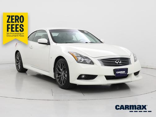 White 2015 INFINITI Q60 IPL