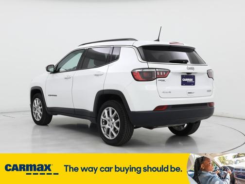 2022 Jeep Compass Latitude Lux