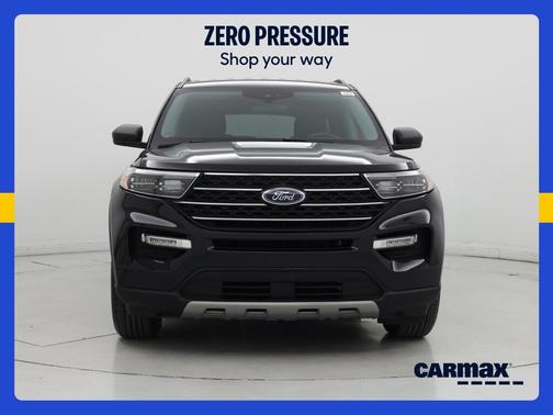 Black 2023 Ford Explorer XLT