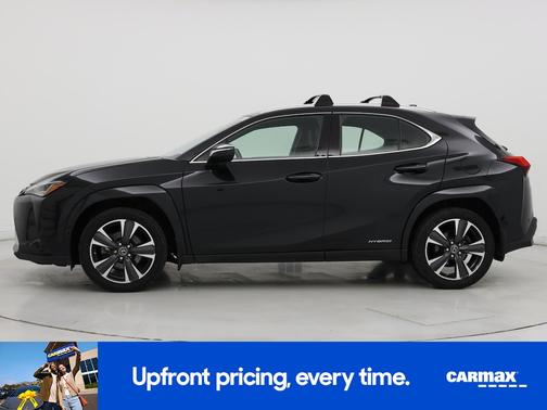 2022 Lexus UX 250h 