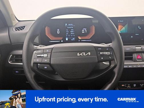 Gray 2025 Kia K4 LXS