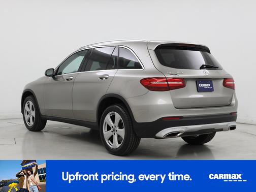 Gold 2019 Mercedes-Benz GLC 300