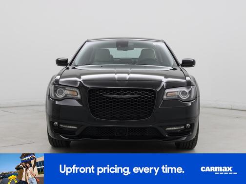 2023 Chrysler 300 Touring L