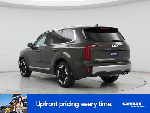 Green 2025 Kia Telluride S