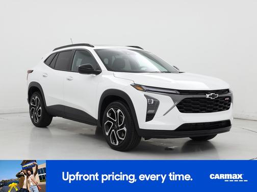 White 2025 Chevrolet Trax 2RS