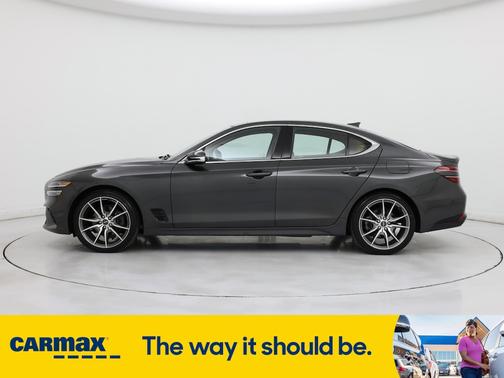 2022 Genesis G70 2.0T