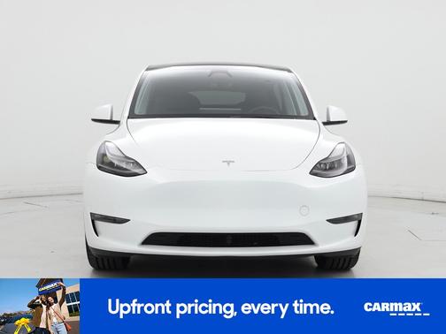 White 2023 Tesla Model Y Long Range