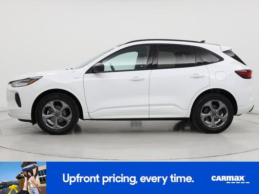 White 2023 Ford Escape ST-Line
