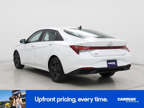 White 2021 Hyundai ELANTRA SEL