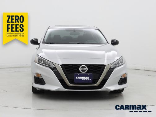 Gray 2019 Nissan Altima SR