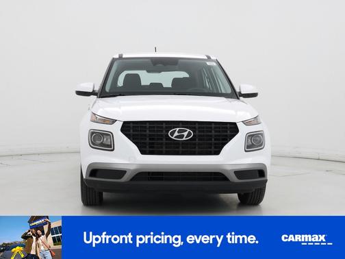 2023 Hyundai VENUE SE