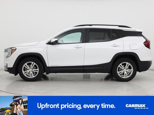 White 2022 GMC Terrain SLE