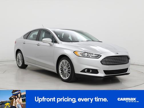 Silver 2015 Ford Fusion SE