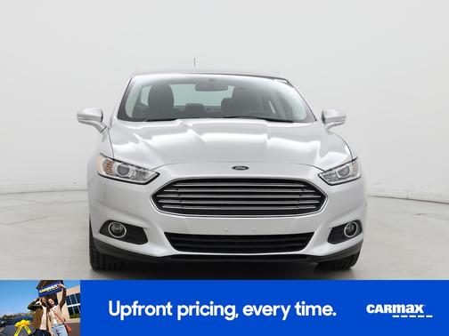 Silver 2015 Ford Fusion SE