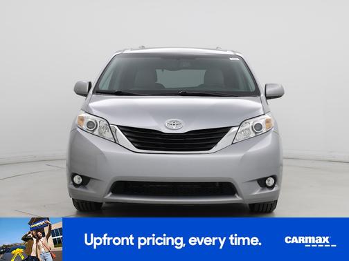 2016 Toyota Sienna XLE