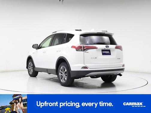 White 2018 Toyota RAV4 Hybrid LE