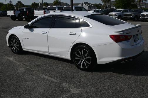 2022 Chevrolet Malibu FWD RS