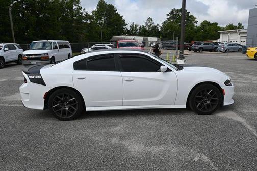 2017 Dodge Charger R/T