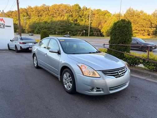 Radiant Silver 2010 Nissan Altima 2.5 S