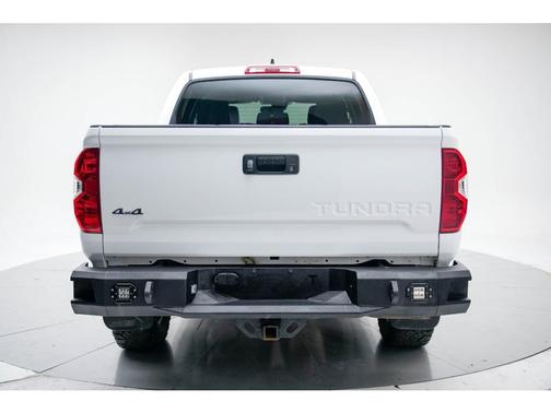 Photo 4 of 24 of 2020 Toyota Tundra SR5