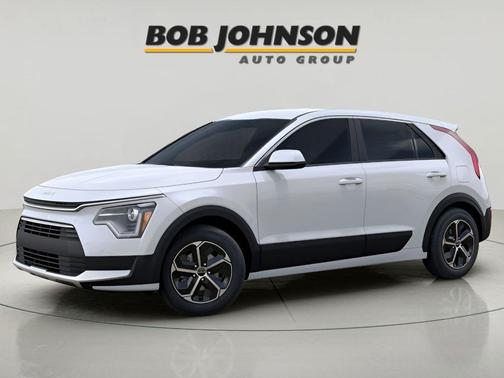 Snow White Pearl 2026 Kia Niro LX