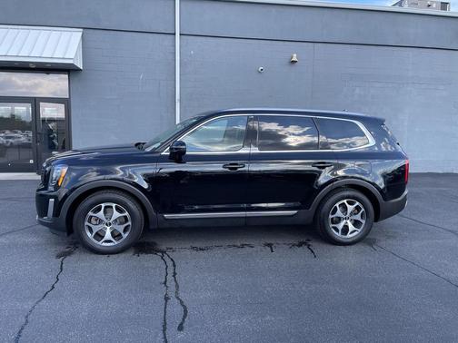 Ebony Black 2021 Kia Telluride EX