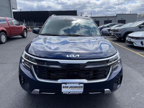 Dark Ocean Blue 2024 Kia Seltos SX Turbo
