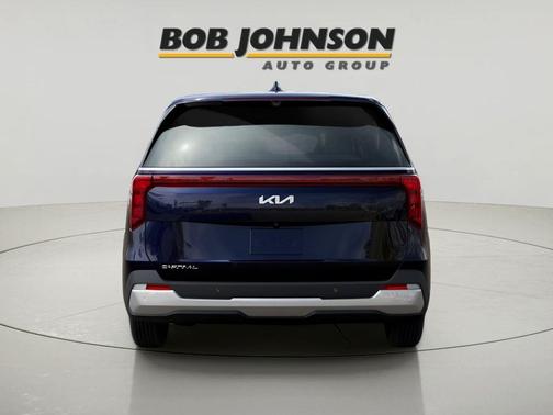 Deep Chroma Blue 2026 Kia Carnival LXS