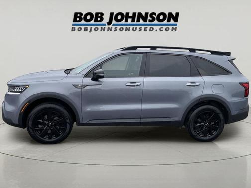 Everlasting Silver 2023 Kia Sorento S