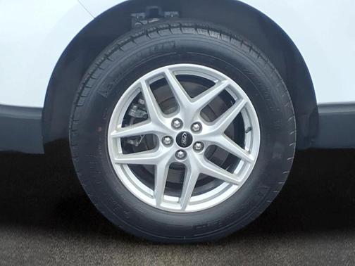 Oxford White 2023 Ford Edge SEL