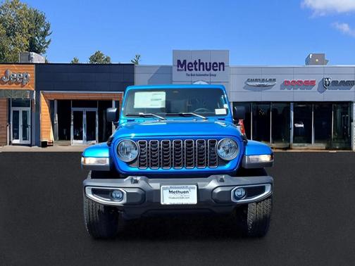 Hydro Blue Pearlcoat 2026 Jeep Gladiator Sport S