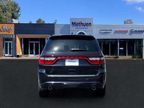 DB Black Clearcoat 2026 Dodge Durango GT Plus