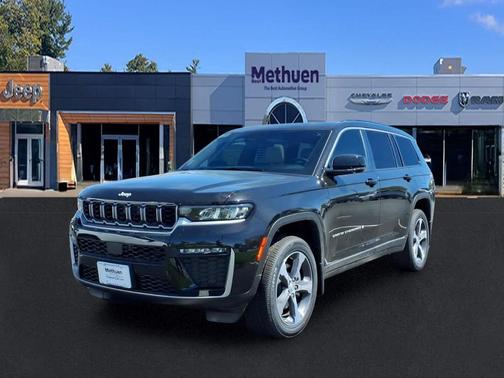 Diamond Black Crystal Pearlcoat 2026 Jeep Grand Cherokee L Limited