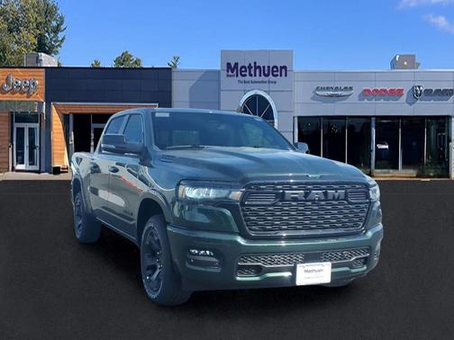 Serrano Green Metallic 2026 RAM 1500 Big Horn/Lone Star
