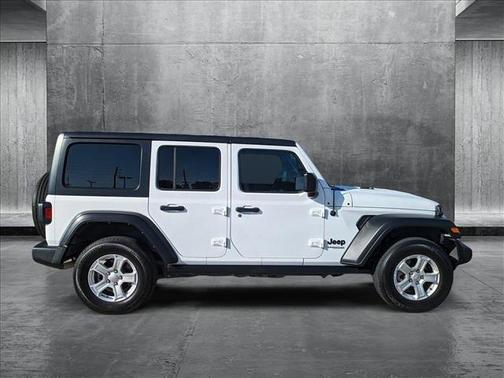 2022 Jeep Wrangler Unlimited Sport