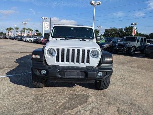 2022 Jeep Wrangler Unlimited Sport