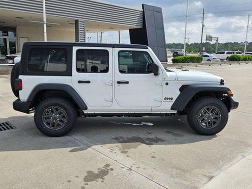 2025 Jeep Wrangler Sport RHD