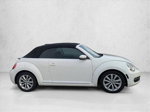 2013 Volkswagen Beetle 2.0L TDI
