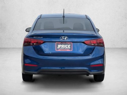 Admiral Blue 2022 Hyundai Accent SE
