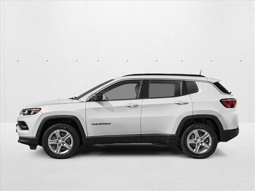 Bright White Clearcoat 2026 Jeep Compass Latitude