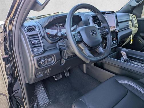 Diamond Black 2026 RAM 1500 RHO