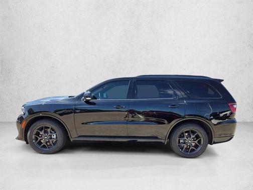 DB Black Clearcoat 2026 Dodge Durango GT Plus HEMI V8