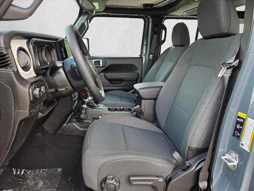 Anvil Clearcoat 2026 Jeep Wrangler Sport