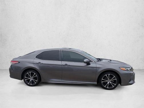 Predawn Gray Mica 2019 Toyota Camry SE