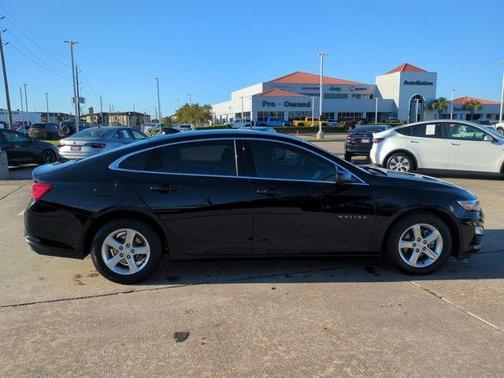 2022 Chevrolet Malibu 1LS