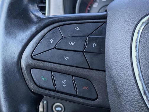 Pitch Black Clearcoat 2022 Dodge Charger SXT